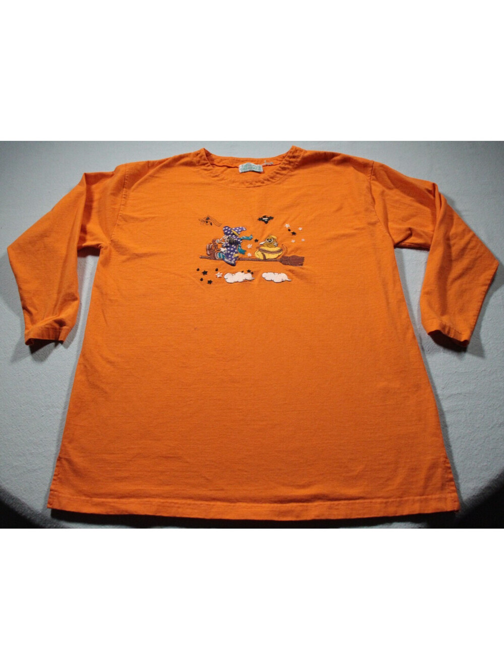 Vintage Women's Halloween Long Sleeve T-Shirt Witch Shirt Colleen's Collectables